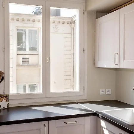 Marais Centre Pompidou Id 233 Apartamento